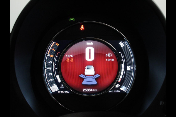 Fiat 500C 1.0 Hybrid Bella Vita Airco Cruise control Parkeersensor achter Radio Bluetooth Elektrische ramen Apple Carplay/ Android Auto