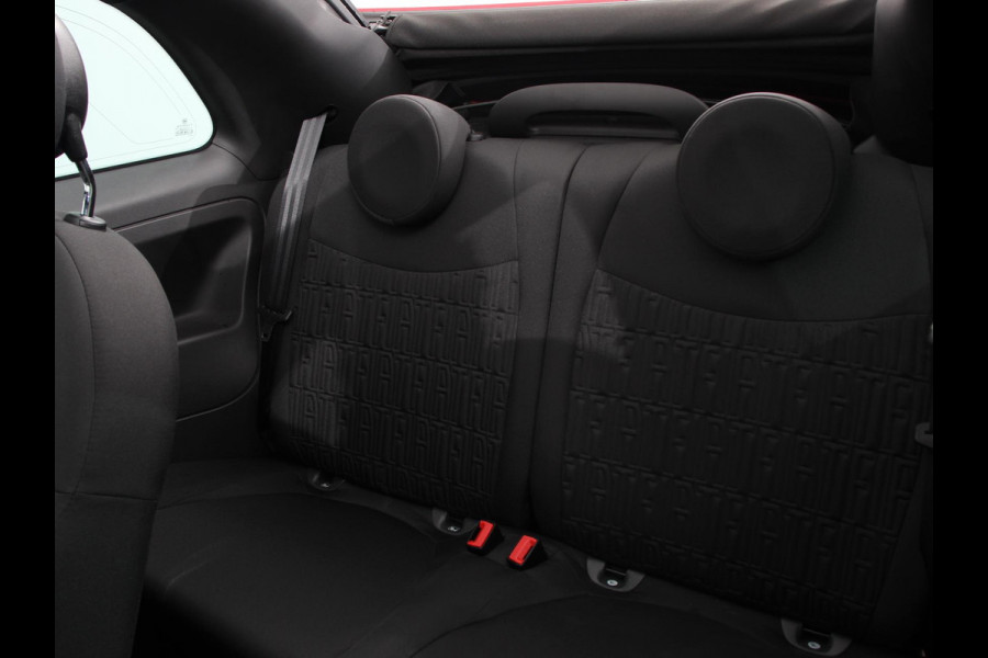 Fiat 500C 1.0 Hybrid Bella Vita Airco Cruise control Parkeersensor achter Radio Bluetooth Elektrische ramen Apple Carplay/ Android Auto