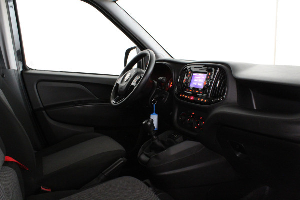 Fiat Dobló Cargo 1.6 MJ L1H1 105pk > Trekhaak/imperiaal/Cruise/3-zit/navi