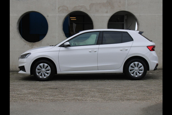 Škoda Fabia 1.0 TSI Ambition | APPLE CARPLAY |