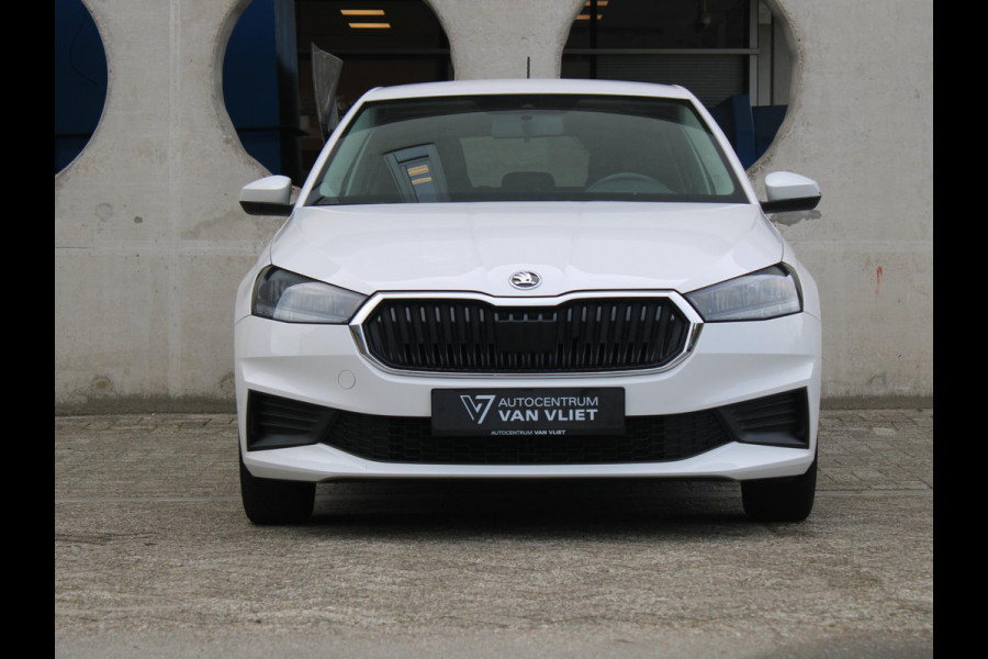 Škoda Fabia 1.0 TSI Ambition | APPLE CARPLAY |