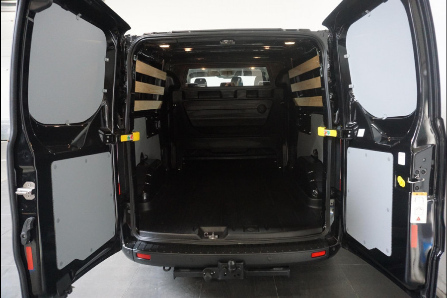 Ford Transit Custom 300 L2H1 Trend Dubbele Cabine Automaat Airco Navigatie Cruise control Camera Parkeersensoren