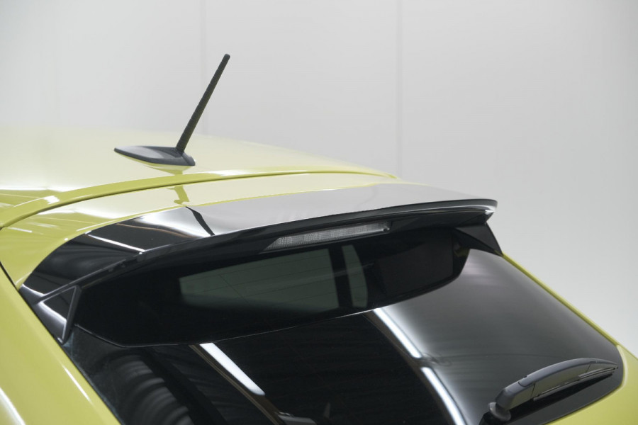 Peugeot e-208 EV Allure 50 kWh | Stoelverwarming | Apple Carplay | Parkeersensoren | Navigatie