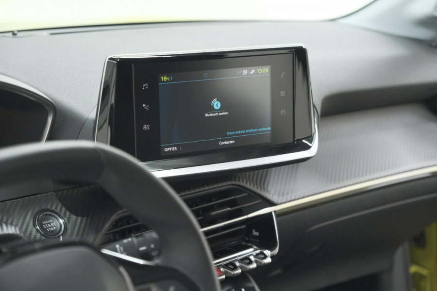 Peugeot e-208 EV Allure 50 kWh | Stoelverwarming | Apple Carplay | Parkeersensoren | Navigatie