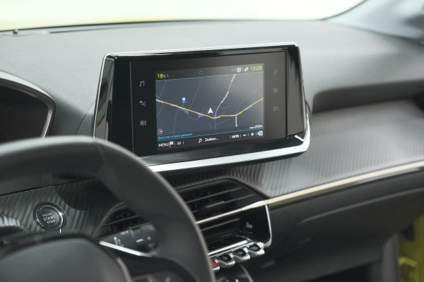 Peugeot e-208 EV Allure 50 kWh | Stoelverwarming | Apple Carplay | Parkeersensoren | Navigatie