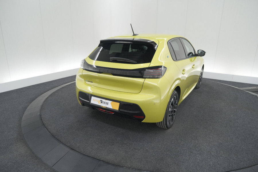 Peugeot e-208 EV Allure 50 kWh | Stoelverwarming | Apple Carplay | Parkeersensoren | Navigatie