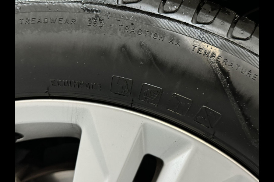 Audi Q2 35 TFSI Pro Line Garantie Carplay PDC Cruise Keyless Clima Navi Dab Led Rijklaar Audi Q2 35 TFSI Pro Line Garantie Carplay PDC Cruise Keyless Clima Navi Dab Led Rijklaar