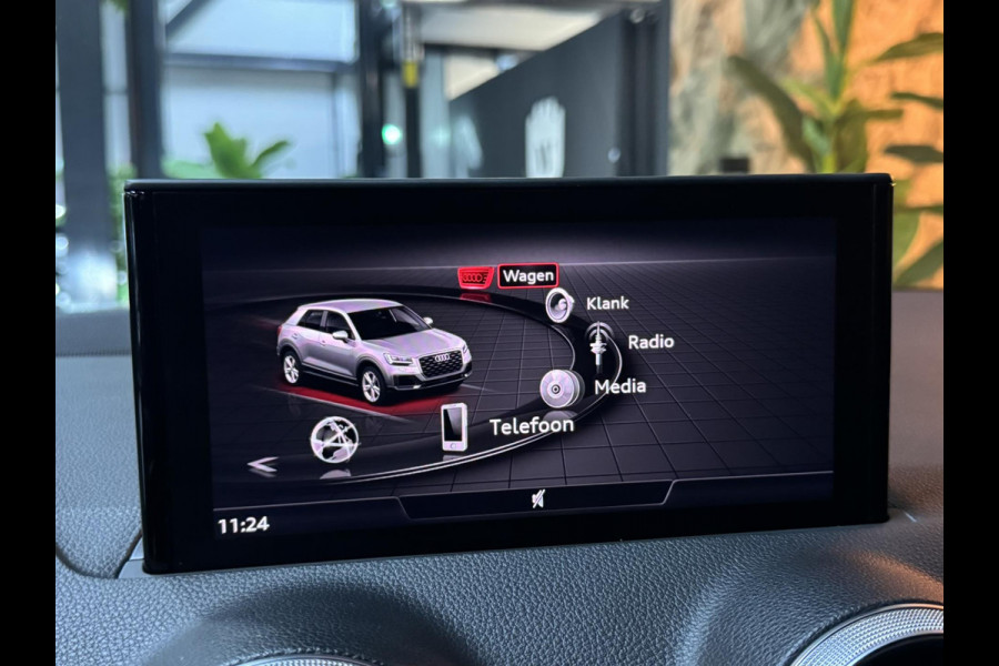 Audi Q2 35 TFSI Pro Line Garantie Carplay PDC Cruise Keyless Clima Navi Dab Led Rijklaar Audi Q2 35 TFSI Pro Line Garantie Carplay PDC Cruise Keyless Clima Navi Dab Led Rijklaar