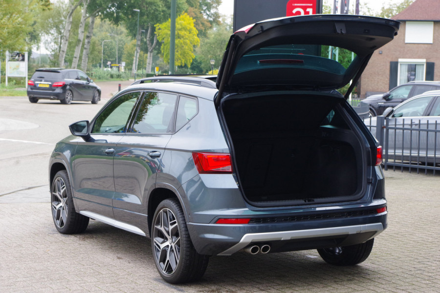 Seat Ateca 1.5 TSI 150 PK FR Business Intense, Panoramadak, BEATS Audio, Digitale Cockpit, 360 Camera, Carplay