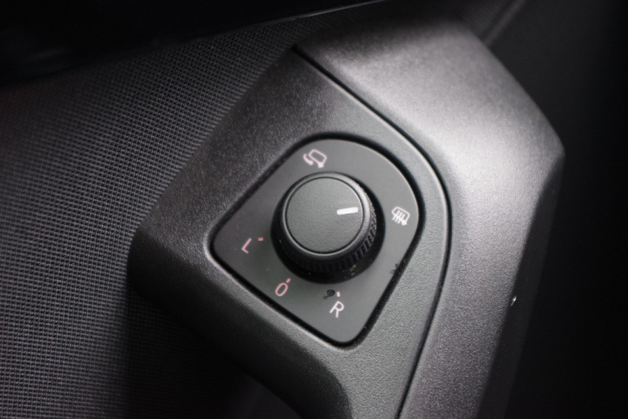 Seat Ateca 1.5 TSI 150 PK FR Business Intense, Panoramadak, BEATS Audio, Digitale Cockpit, 360 Camera, Carplay