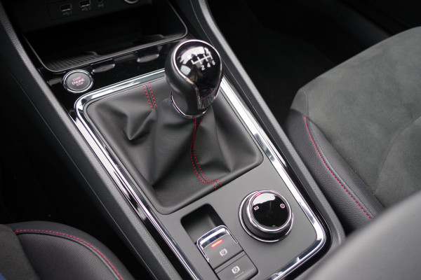 Seat Ateca 1.5 TSI 150 PK FR Business Intense, Panoramadak, BEATS Audio, Digitale Cockpit, 360 Camera, Carplay
