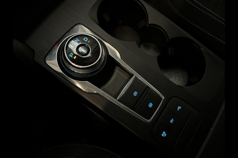 Ford Kuga 2.5 PHEV / 1e eig / BTW / CarPlay / Stoelverwarming Ford Kuga 2.5 PHEV / 1e eig / BTW / CarPlay / Stoelverwarming