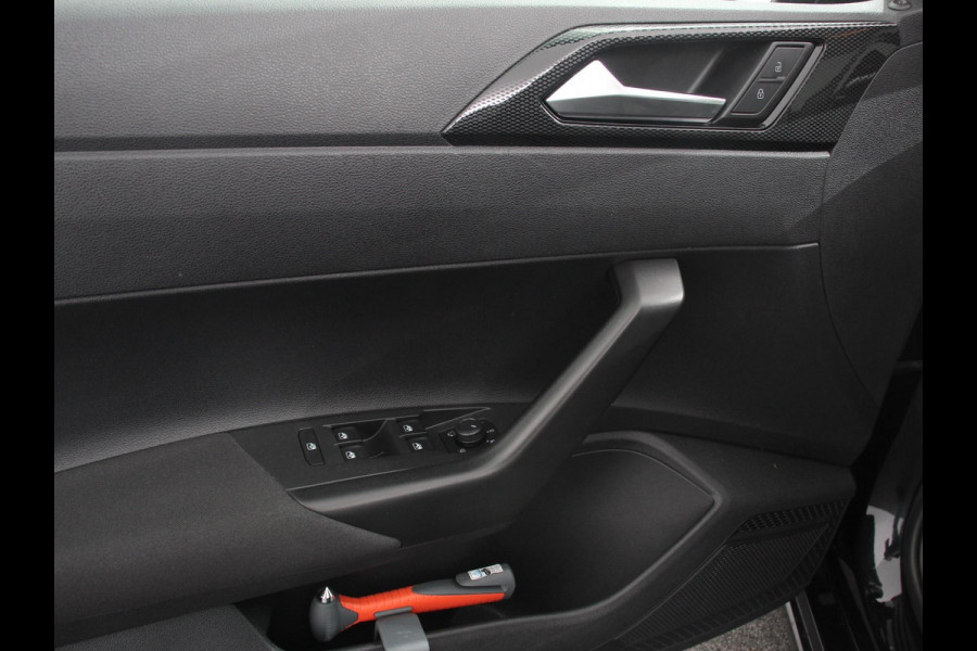 Volkswagen Polo 1.0 TSI Life | Navigatie | Digitale Cockpit | Airco | Parkeer sensoren V+A | LED | Lichtmetalen Velgen | Bluetooth