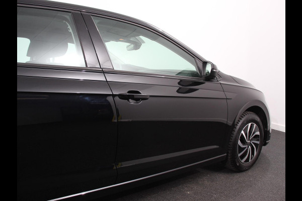 Volkswagen Polo 1.0 TSI Life | Navigatie | Digitale Cockpit | Airco | Parkeer sensoren V+A | LED | Lichtmetalen Velgen | Bluetooth