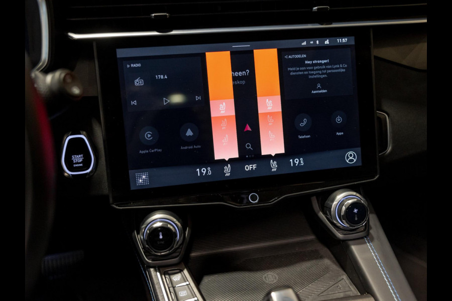 Lynk & Co 01 1.5 / 261pk / Blackstyle Lynk & Co 01 1.5 / 261pk / Blackstyle