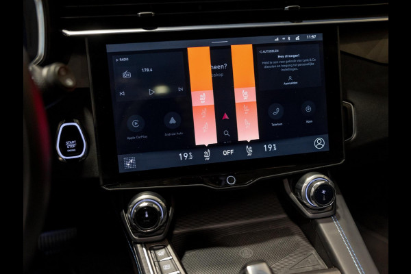 Lynk & Co 01 1.5 / 261pk / Blackstyle Lynk & Co 01 1.5 / 261pk / Blackstyle