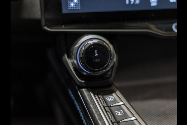 Lynk & Co 01 1.5 / 261pk / Blackstyle Lynk & Co 01 1.5 / 261pk / Blackstyle