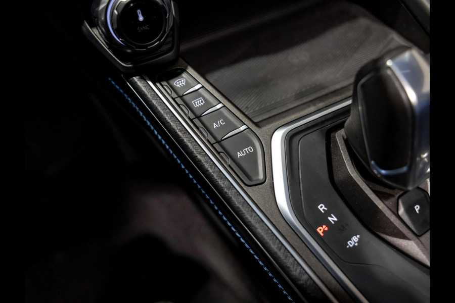 Lynk & Co 01 1.5 / 261pk / Blackstyle Lynk & Co 01 1.5 / 261pk / Blackstyle