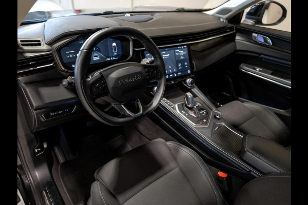 Lynk & Co 01 1.5 / 261pk / Blackstyle Lynk & Co 01 1.5 / 261pk / Blackstyle