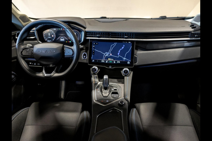 Lynk & Co 01 1.5 / 261pk / Blackstyle Lynk & Co 01 1.5 / 261pk / Blackstyle