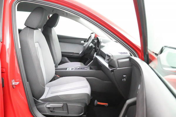 Seat Leon Sportstourer 1.5 eTSI Style Launch*AUTOM.*ACC*HAAK*ECC*CARPLAY*