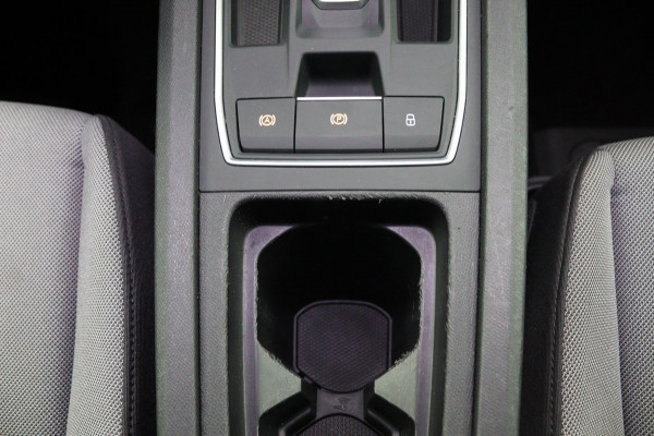 Seat Leon Sportstourer 1.5 eTSI Style Launch*AUTOM.*ACC*HAAK*ECC*CARPLAY*