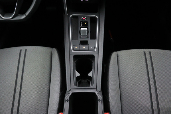 Seat Leon Sportstourer 1.5 eTSI Style Launch*AUTOM.*ACC*HAAK*ECC*CARPLAY*