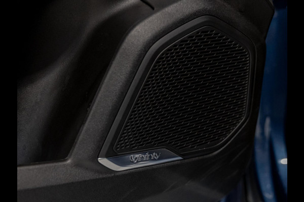 Lynk & Co 01 1.5 / 261pk / Leder / Blackstyle