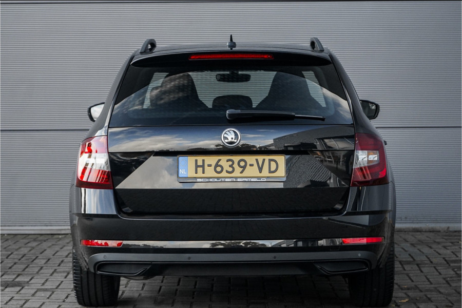 Škoda Octavia Combi 1.5 TSI Sportline Leder Navi Virtual Cockpit 18" Škoda Octavia Combi 1.5 TSI Sportline Leder Navi Virtual Cockpit 18"