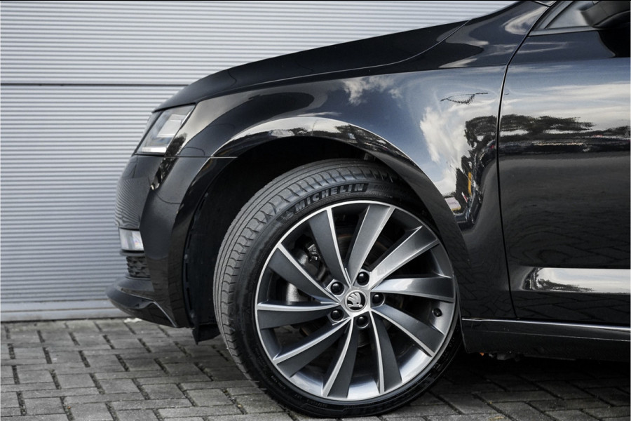 Škoda Octavia Combi 1.5 TSI Sportline Leder Navi Virtual Cockpit 18" Škoda Octavia Combi 1.5 TSI Sportline Leder Navi Virtual Cockpit 18"