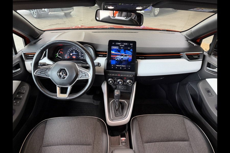 Renault Clio 1.0 TCe 90pk Automaat | Groot Navi | 360 | 17" | PDC V+A | Stoel & stuur verwarming | Keurig nette auto | 4 Nieuwe Banden. Renault Clio 1.0 TCe 90pk Automaat | Groot Navi | 360 | 17" | PDC V+A | Stoel & stuur verwarming | Keurig nette auto | 4 Nieuwe Banden.