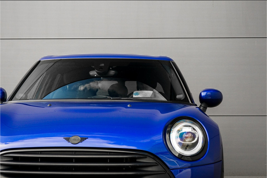 MINI Clubman 1.5 One Chili Automaat Navi H/K LED 18"