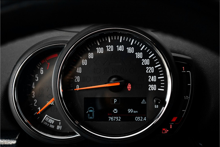 MINI Clubman 1.5 One Chili Automaat Navi H/K LED 18"