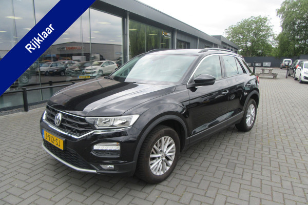 Volkswagen T-Roc 1.0 TSI Style Business, Navigatie, Trekhaak Volkswagen T-Roc 1.0 TSI Style Business, Navigatie, Trekhaak