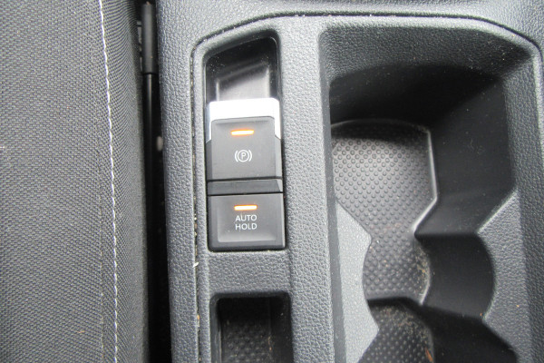 Volkswagen T-Roc 1.0 TSI Style Business, Navigatie, Trekhaak Volkswagen T-Roc 1.0 TSI Style Business, Navigatie, Trekhaak