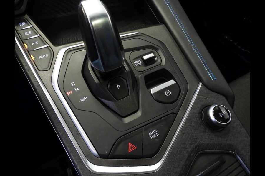 Lynk & Co 01 1.5 PHEV Plug-In NAVI/360CAM/SCHUIFDAK/LED/20"LMV!
