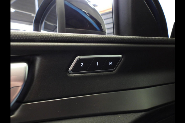 Lynk & Co 01 1.5 PHEV Plug-In NAVI/360CAM/SCHUIFDAK/LED/20"LMV!