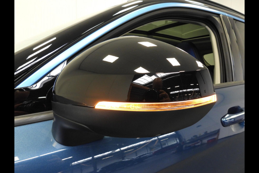 Lynk & Co 01 1.5 PHEV Plug-In NAVI/360CAM/SCHUIFDAK/LED/20"LMV!