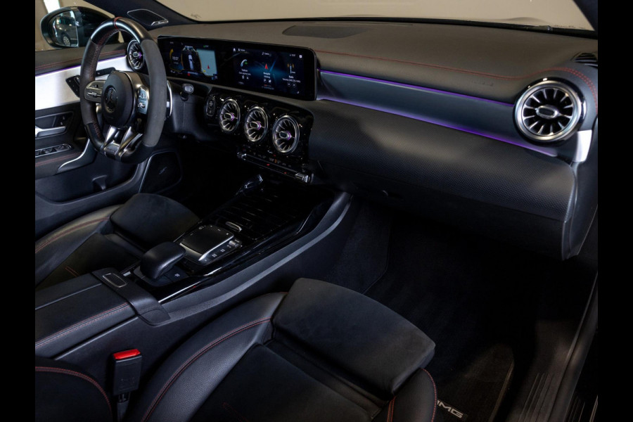 Mercedes-Benz CLA-Klasse Shooting Brake AMG 45 S 4MATIC+ Premium Plus / 422pk / Panorama dak / Burmester / Rondom zicht camera / Mercedes-Benz CLA-Klasse Shooting Brake AMG 45 S 4MATIC+ Premium Plus / 422pk / Panorama dak / Burmester / Rondom zicht camera /