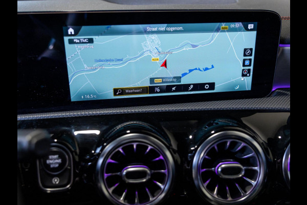 Mercedes-Benz CLA-Klasse Shooting Brake AMG 45 S 4MATIC+ Premium Plus / 422pk / Panorama dak / Burmester / Rondom zicht camera / Mercedes-Benz CLA-Klasse Shooting Brake AMG 45 S 4MATIC+ Premium Plus / 422pk / Panorama dak / Burmester / Rondom zicht camera /