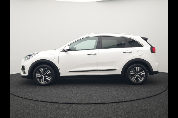 Kia Niro 1.6 GDi DynamicLine Plug In Hybrid 142pk Dealer O.H PHEV | Trekhaak Afneembaar | Schuif/Kanteldak | Lederen Sportstoelen Memory & Ventilatie | Adaptive Cruise | Stoelen & Stuur Verwarmd | JBL Sound | Apple Carplay | Virtual | Blis | Navigatie