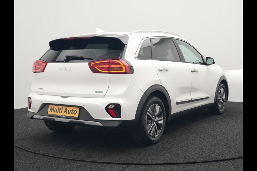 Kia Niro 1.6 GDi DynamicLine Plug In Hybrid 142pk Dealer O.H PHEV | Trekhaak Afneembaar | Schuif/Kanteldak | Lederen Sportstoelen Memory & Ventilatie | Adaptive Cruise | Stoelen & Stuur Verwarmd | JBL Sound | Apple Carplay | Virtual | Blis | Navigatie