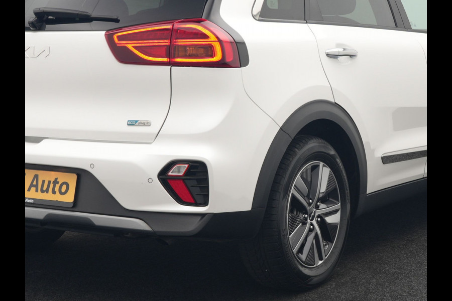 Kia Niro 1.6 GDi DynamicLine Plug In Hybrid 142pk Dealer O.H PHEV | Trekhaak Afneembaar | Schuif/Kanteldak | Lederen Sportstoelen Memory & Ventilatie | Adaptive Cruise | Stoelen & Stuur Verwarmd | JBL Sound | Apple Carplay | Virtual | Blis | Navigatie