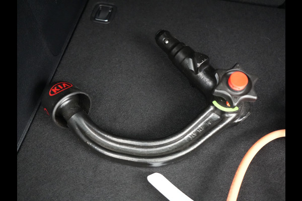 Kia Niro 1.6 GDi DynamicLine Plug In Hybrid 142pk Dealer O.H PHEV | Trekhaak Afneembaar | Schuif/Kanteldak | Lederen Sportstoelen Memory & Ventilatie | Adaptive Cruise | Stoelen & Stuur Verwarmd | JBL Sound | Apple Carplay | Virtual | Blis | Navigatie