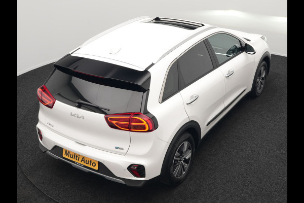Kia Niro 1.6 GDi DynamicLine Plug In Hybrid 142pk Dealer O.H PHEV | Trekhaak Afneembaar | Schuif/Kanteldak | Lederen Sportstoelen Memory & Ventilatie | Adaptive Cruise | Stoelen & Stuur Verwarmd | JBL Sound | Apple Carplay | Virtual | Blis | Navigatie