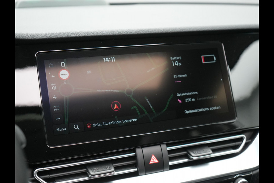Kia Niro 1.6 GDi DynamicLine Plug In Hybrid 142pk Dealer O.H PHEV | Trekhaak Afneembaar | Schuif/Kanteldak | Lederen Sportstoelen Memory & Ventilatie | Adaptive Cruise | Stoelen & Stuur Verwarmd | JBL Sound | Apple Carplay | Virtual | Blis | Navigatie