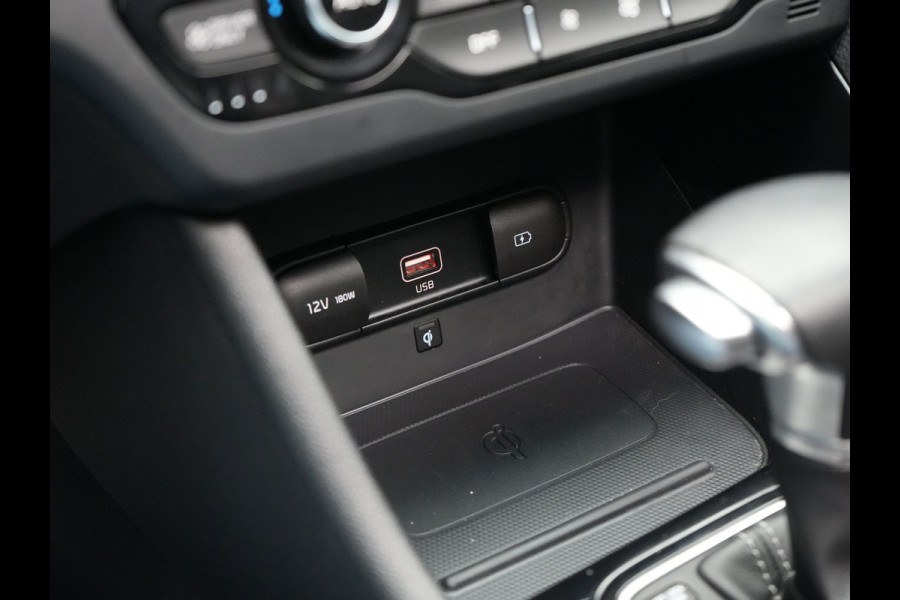Kia Niro 1.6 GDi DynamicLine Plug In Hybrid 142pk Dealer O.H PHEV | Trekhaak Afneembaar | Schuif/Kanteldak | Lederen Sportstoelen Memory & Ventilatie | Adaptive Cruise | Stoelen & Stuur Verwarmd | JBL Sound | Apple Carplay | Virtual | Blis | Navigatie