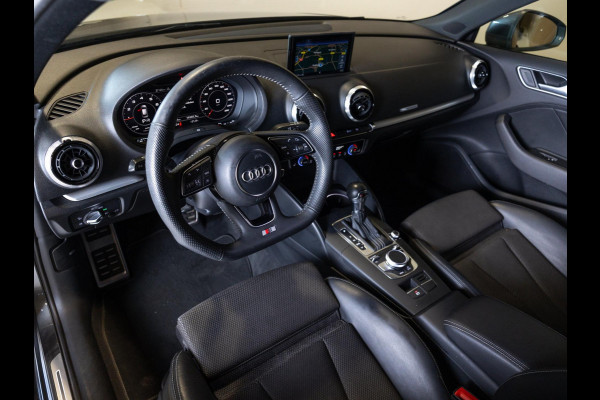 Audi A3 Sportback 35 TFSI CoD 2x S-Line / 150pk / Automatische klimaatregeling / Stoelverwarming / Afgevlakt stuurwiel / Audi A3 Sportback 35 TFSI CoD 2x S-Line / 150pk / Automatische klimaatregeling / Stoelverwarming / Afgevlakt stuurwiel /