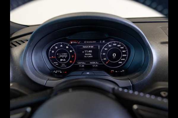 Audi A3 Sportback 35 TFSI CoD 2x S-Line / 150pk / Automatische klimaatregeling / Stoelverwarming / Afgevlakt stuurwiel / Audi A3 Sportback 35 TFSI CoD 2x S-Line / 150pk / Automatische klimaatregeling / Stoelverwarming / Afgevlakt stuurwiel /