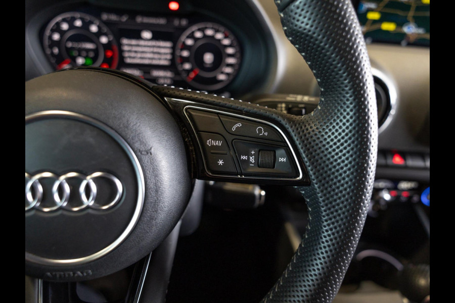 Audi A3 Sportback 35 TFSI CoD 2x S-Line / 150pk / Automatische klimaatregeling / Stoelverwarming / Afgevlakt stuurwiel / Audi A3 Sportback 35 TFSI CoD 2x S-Line / 150pk / Automatische klimaatregeling / Stoelverwarming / Afgevlakt stuurwiel /